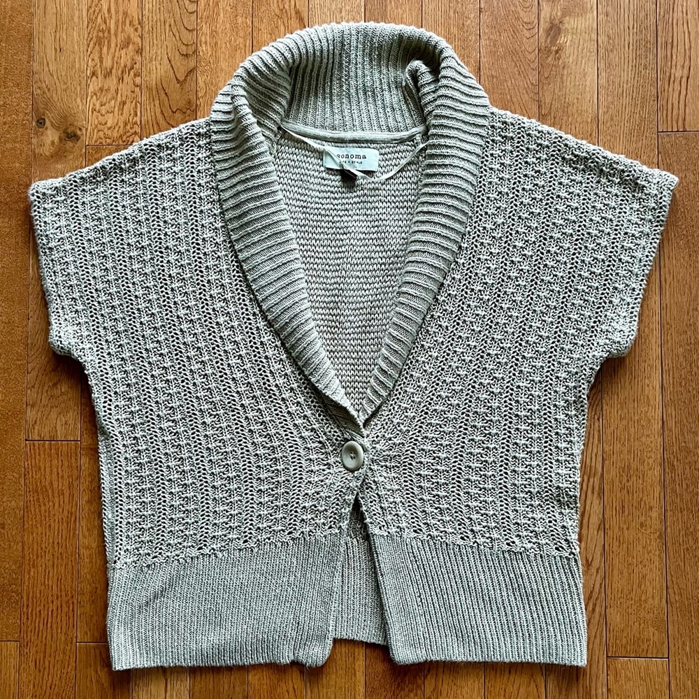 Sonoma tan knit cardigan with a button front and short sleeves